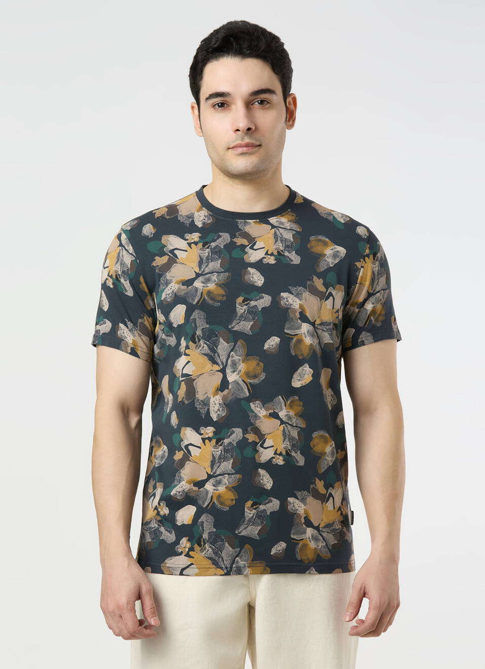 Men Black Printed Slim Fit T-shirt, , large image number 1
