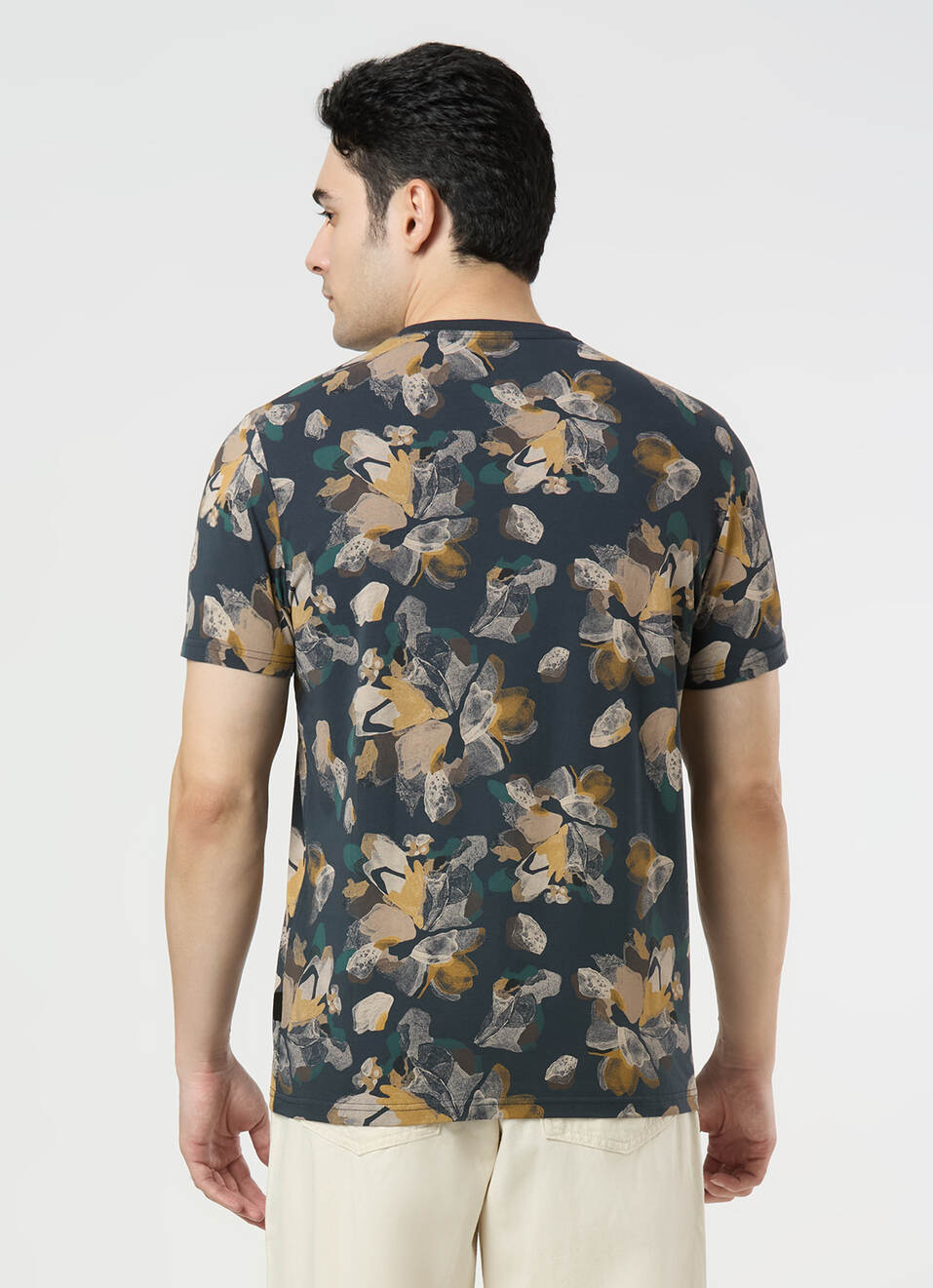 Men Black Printed Slim Fit T-shirt, , large image number 2