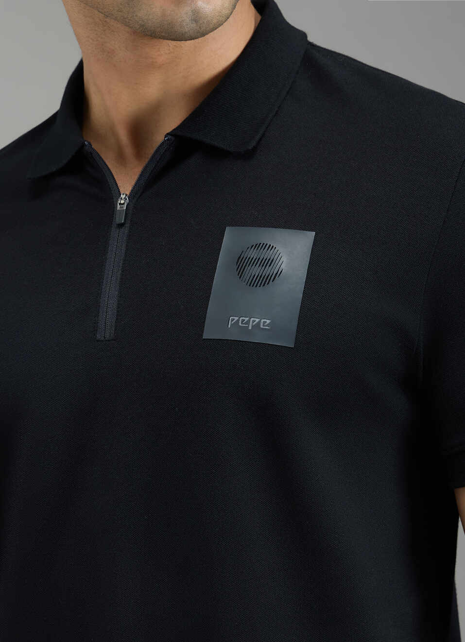 Men Black Solid Half Zip Short Sleeve Polo, , large image number 5