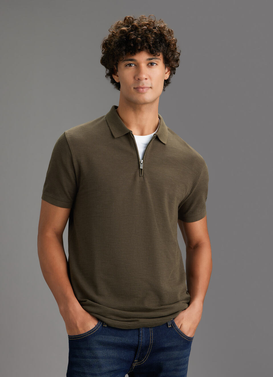 Men Olive Green Solid Half Zip Short Sleeve Polo, , large image number 5