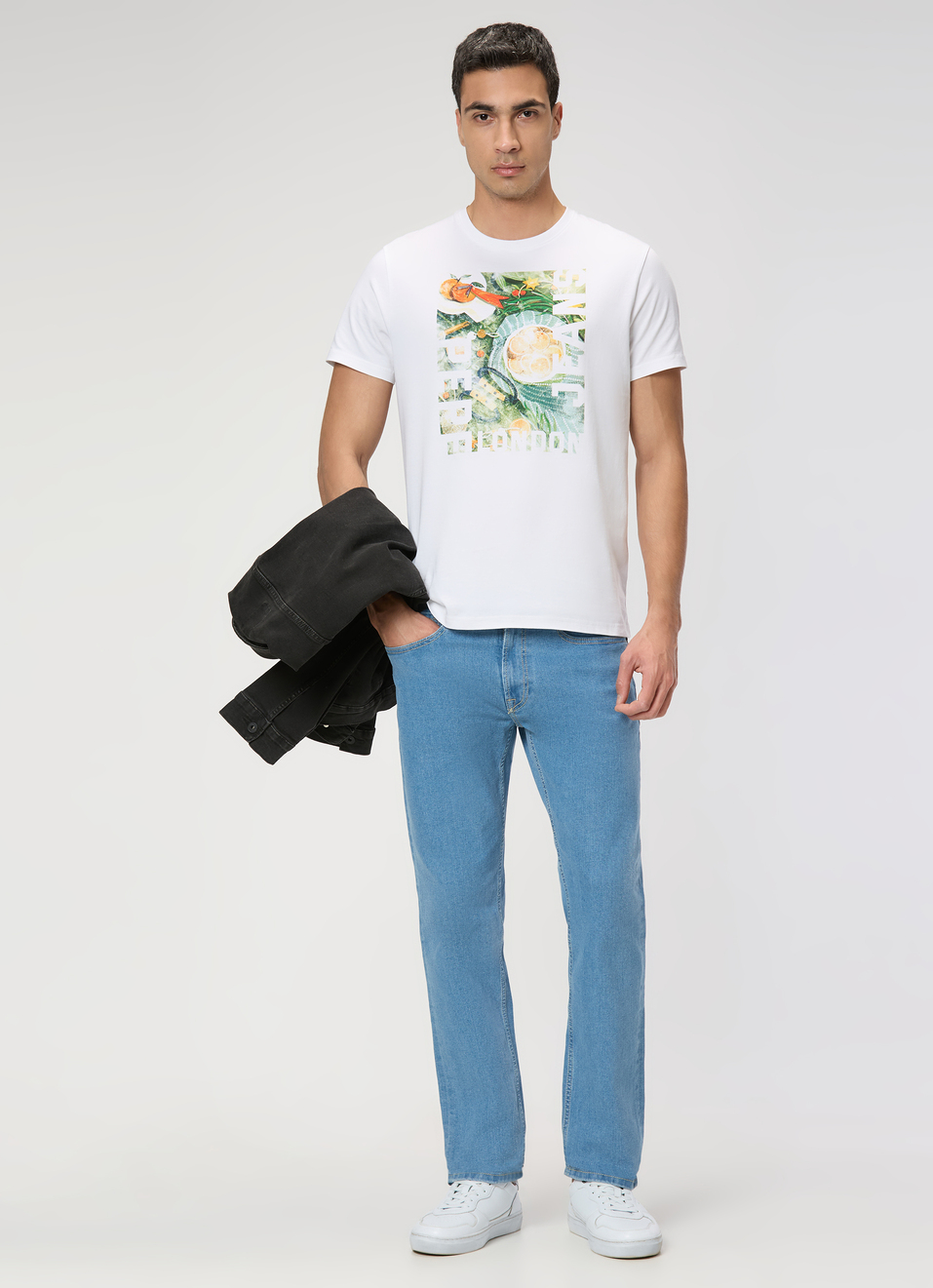 Men White Slim Graphic T-shirt, , large image number 5