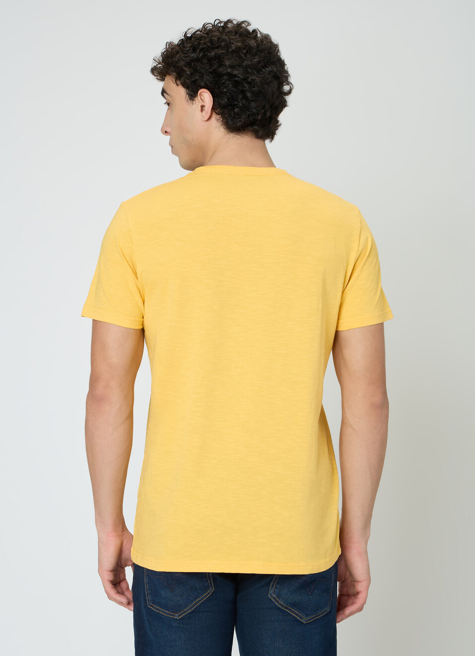Men Yellow Graphic Print Slim Fit T-shirt, , large image number 2