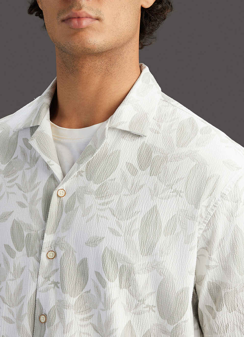 Men Olive Printed Relaxed Fit Resort Collar Shirt, , large image number 1
