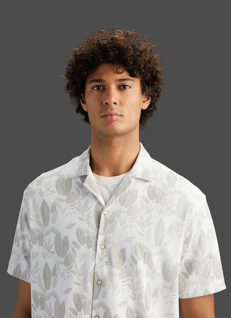 Men Olive Printed Relaxed Fit Resort Collar Shirt, , large image number 4