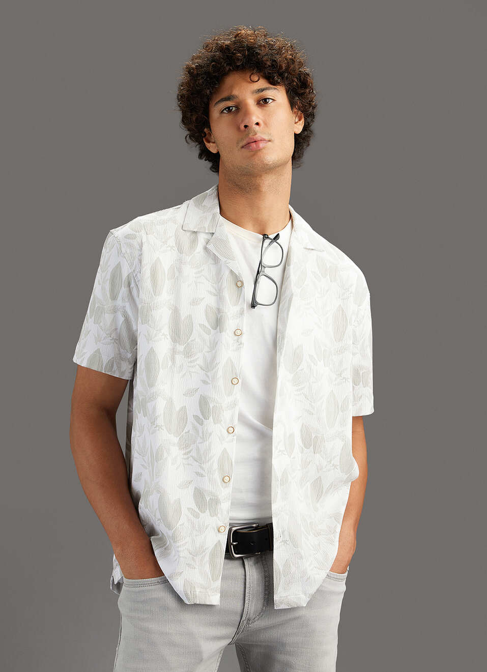 Men Olive Printed Relaxed Fit Resort Collar Shirt, , large image number 0