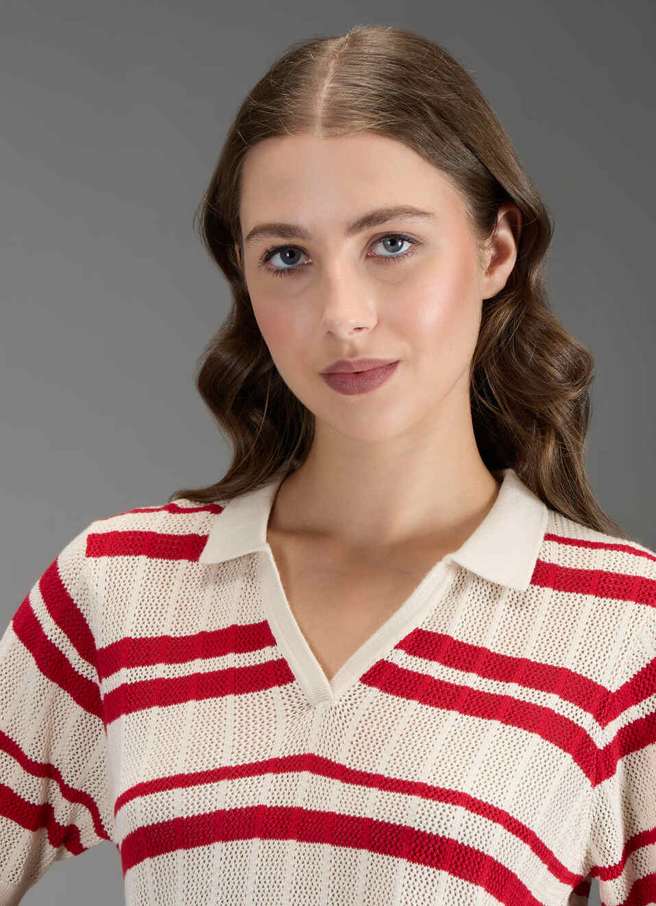 Women Red Self Design Regular Fit Flat Knit Top, , large image number 4