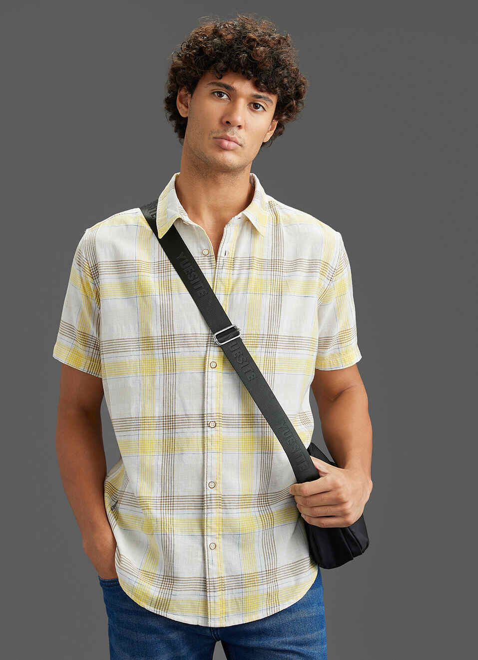 Men Yellow Regular Fit Checked Short Sleeve Shirt, , large image number 0