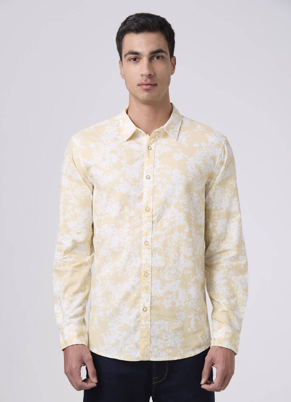 Men Beige Floral Printed Regular Fit Full Sleeve Casual Shirt, , large image number 1
