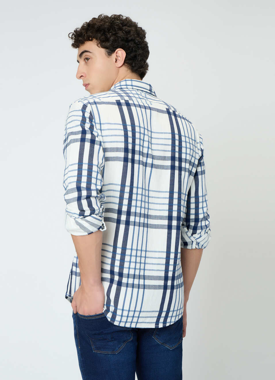 Men Blue Checked Regular Fit Full Sleeve Casual Shirt, , large image number 2