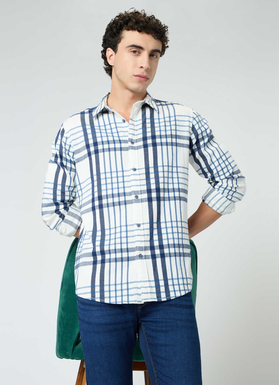 Men Blue Checked Regular Fit Full Sleeve Casual Shirt, , large image number 0