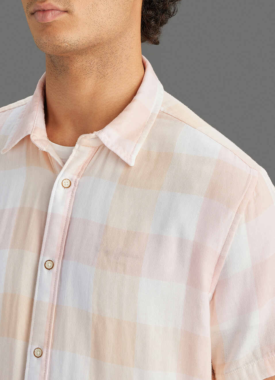 Men Peach Checked Regular Fit Shirt, , large image number 1