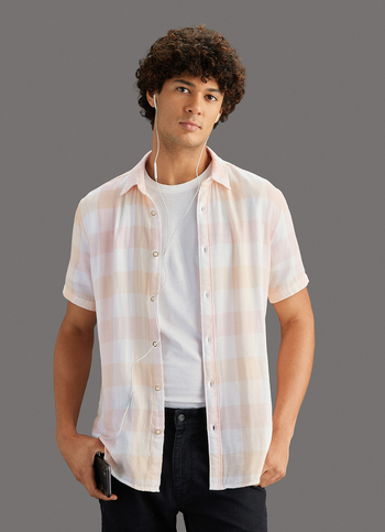 Men Peach Checked Regular Fit Shirt
