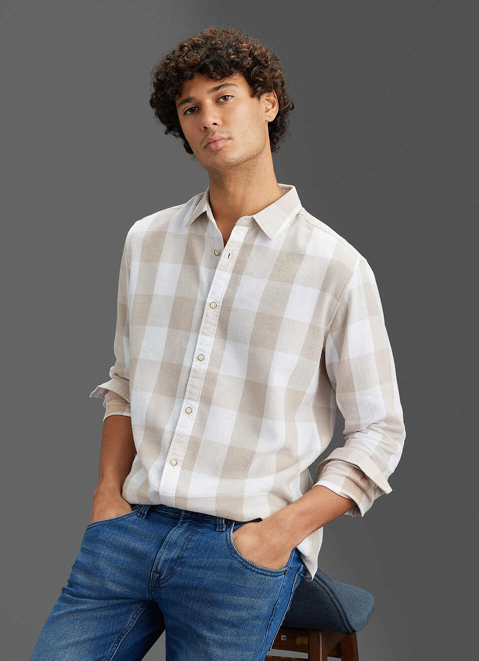 Men Beige Checked Regular Fit Long Sleeve Shirt, , large image number 0