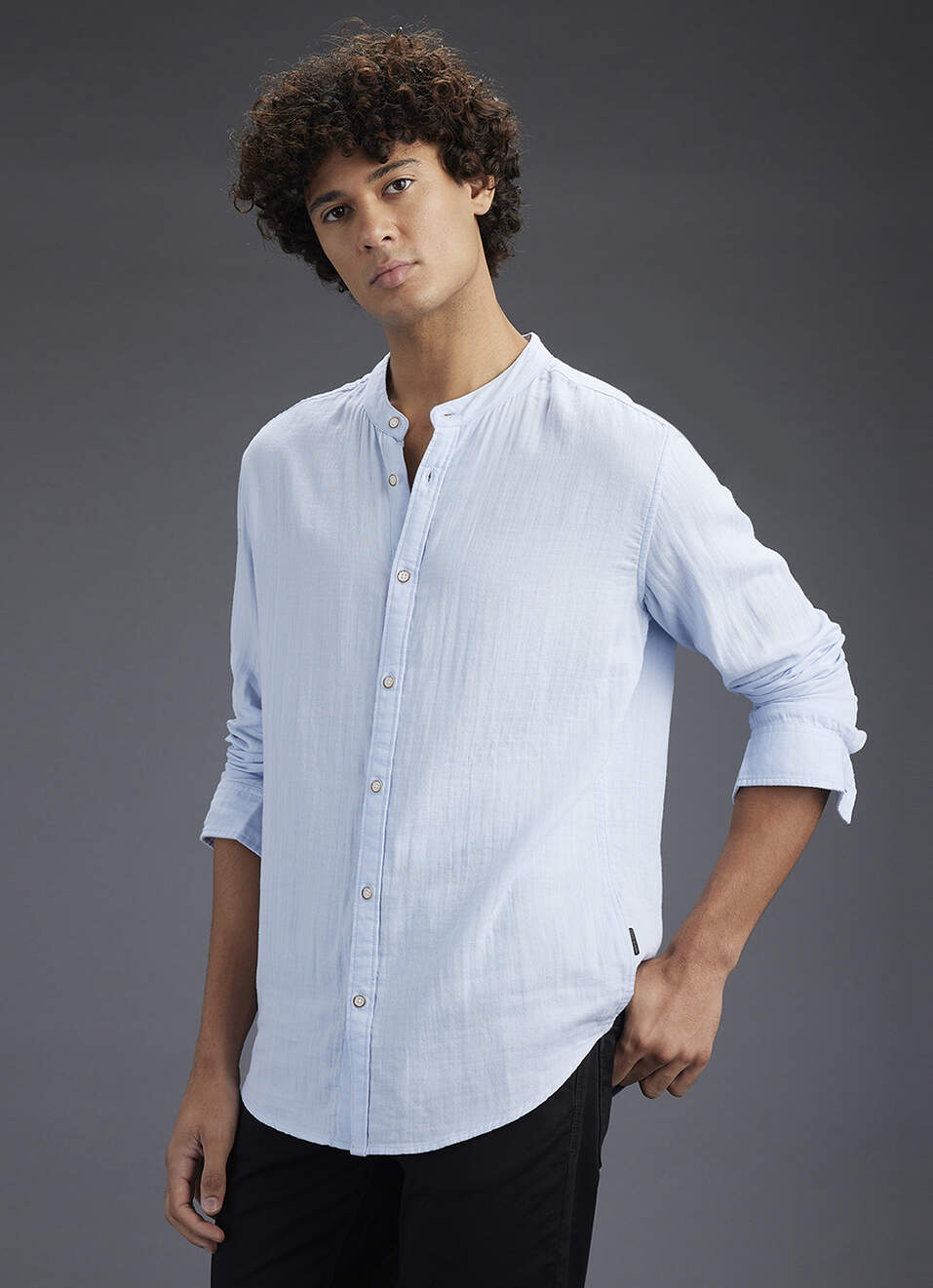 Men Blue Solid Regular Fit Mandarin Collar Shirt, , large image number 7