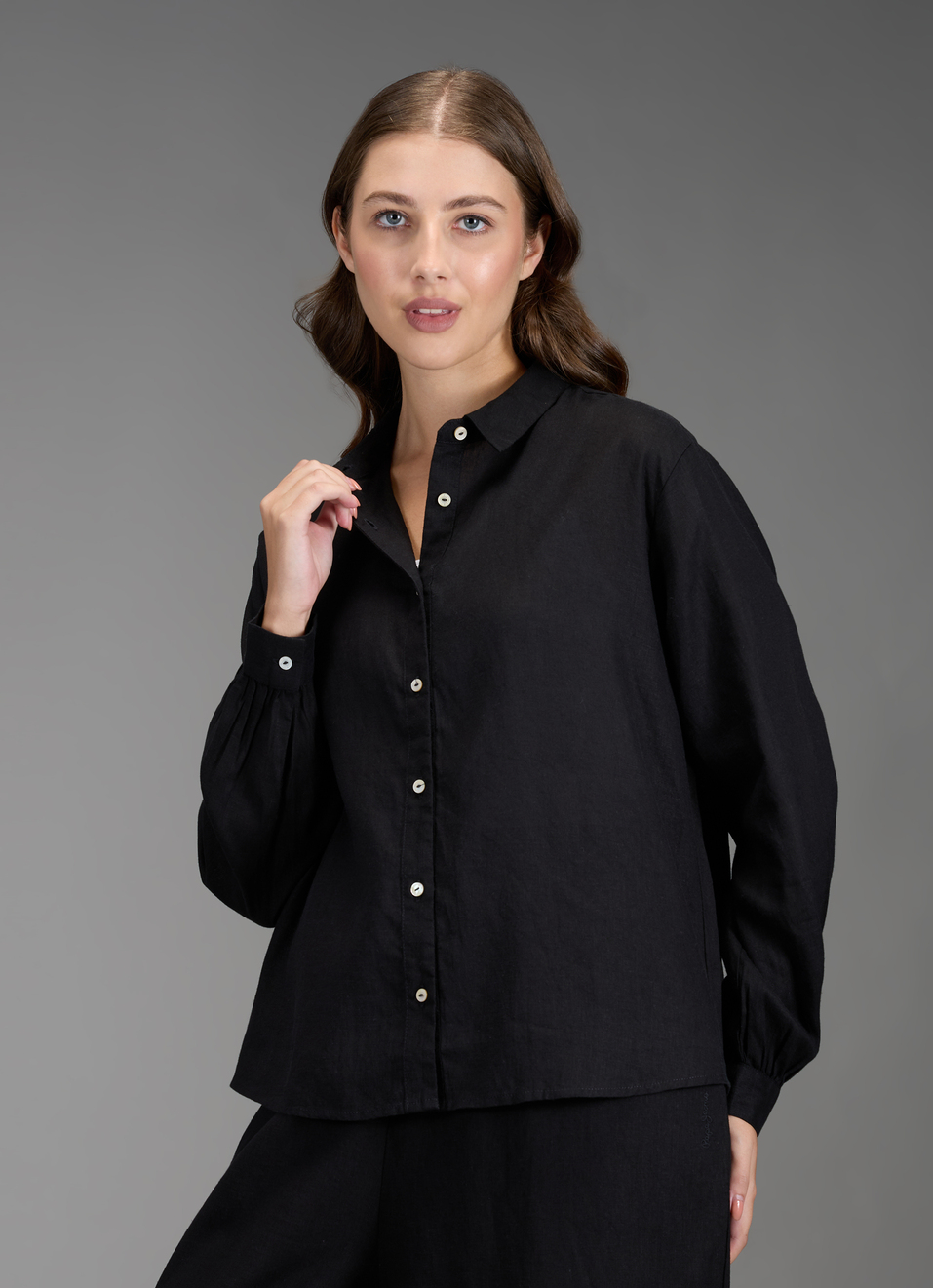 Women Black Solid Regular Fit Shirt, , large image number 7