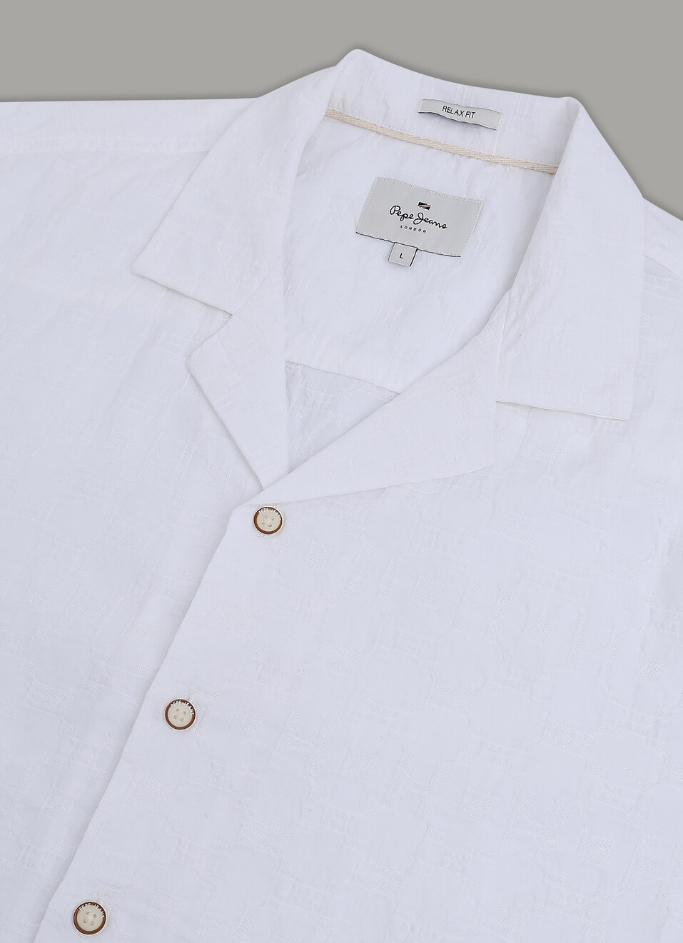 Men White Resort Collar Shirt, , large image number 7