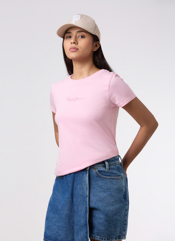 Women Pink Graphic Print T-shirt