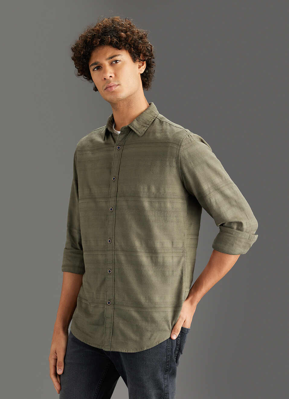 Men Olive Solid Regular Fit Self-structured Shirt, , large image number 7