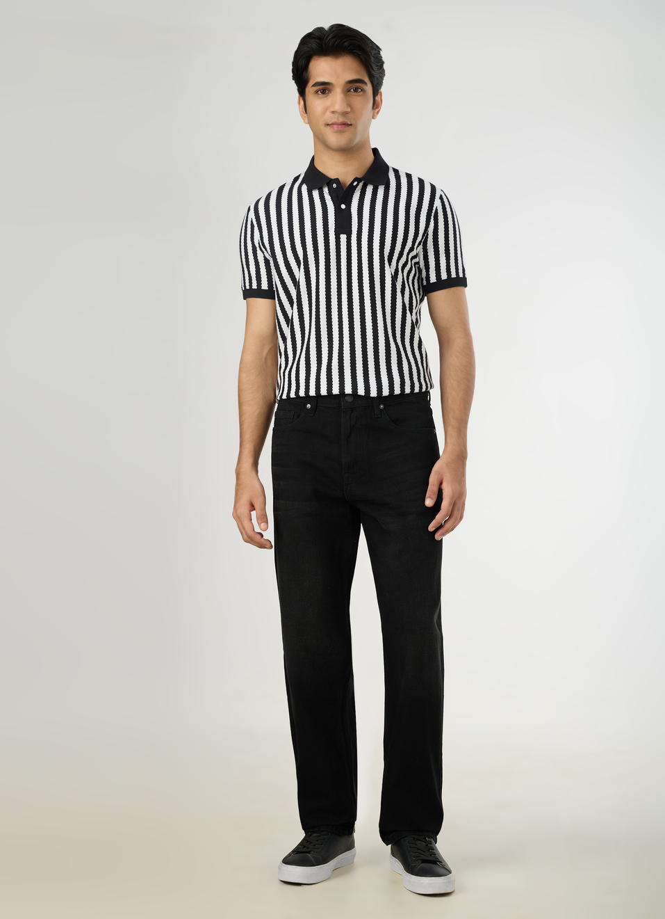 Men Black Striped Zipper Polo Collar T-shirt, , large image number 5
