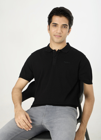 Men Black Regular Fit Short Sleeve Knitted Polo