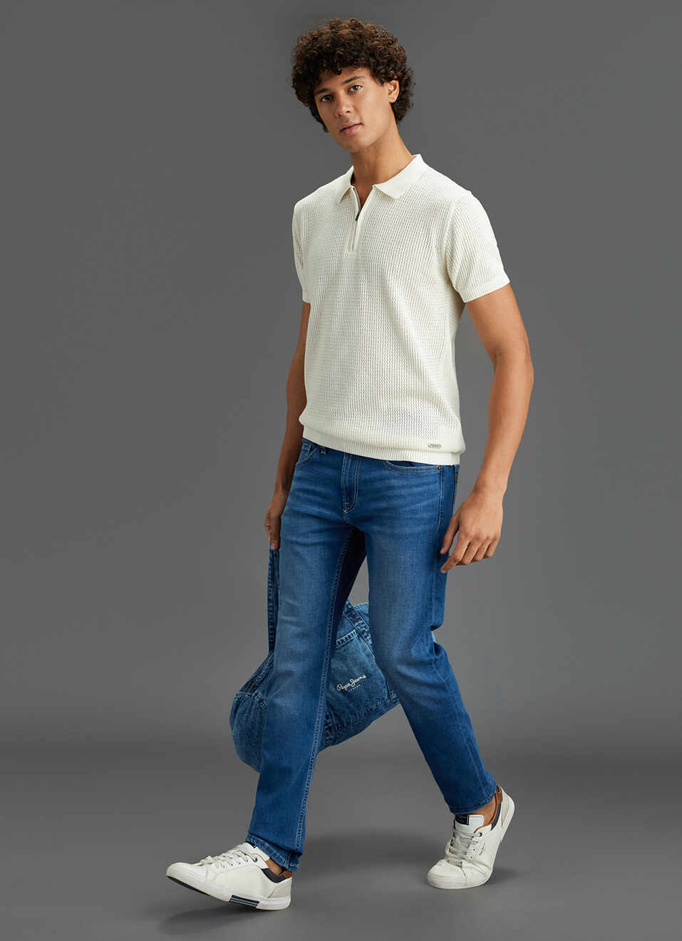 Men Off White Regular Fit Short Sleeve Knitted Zip Polo, , large image number 2