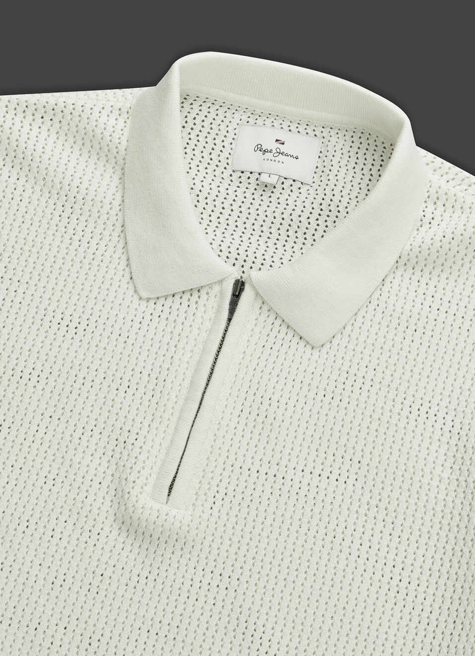 Men Off White Regular Fit Short Sleeve Knitted Zip Polo, , large image number 3