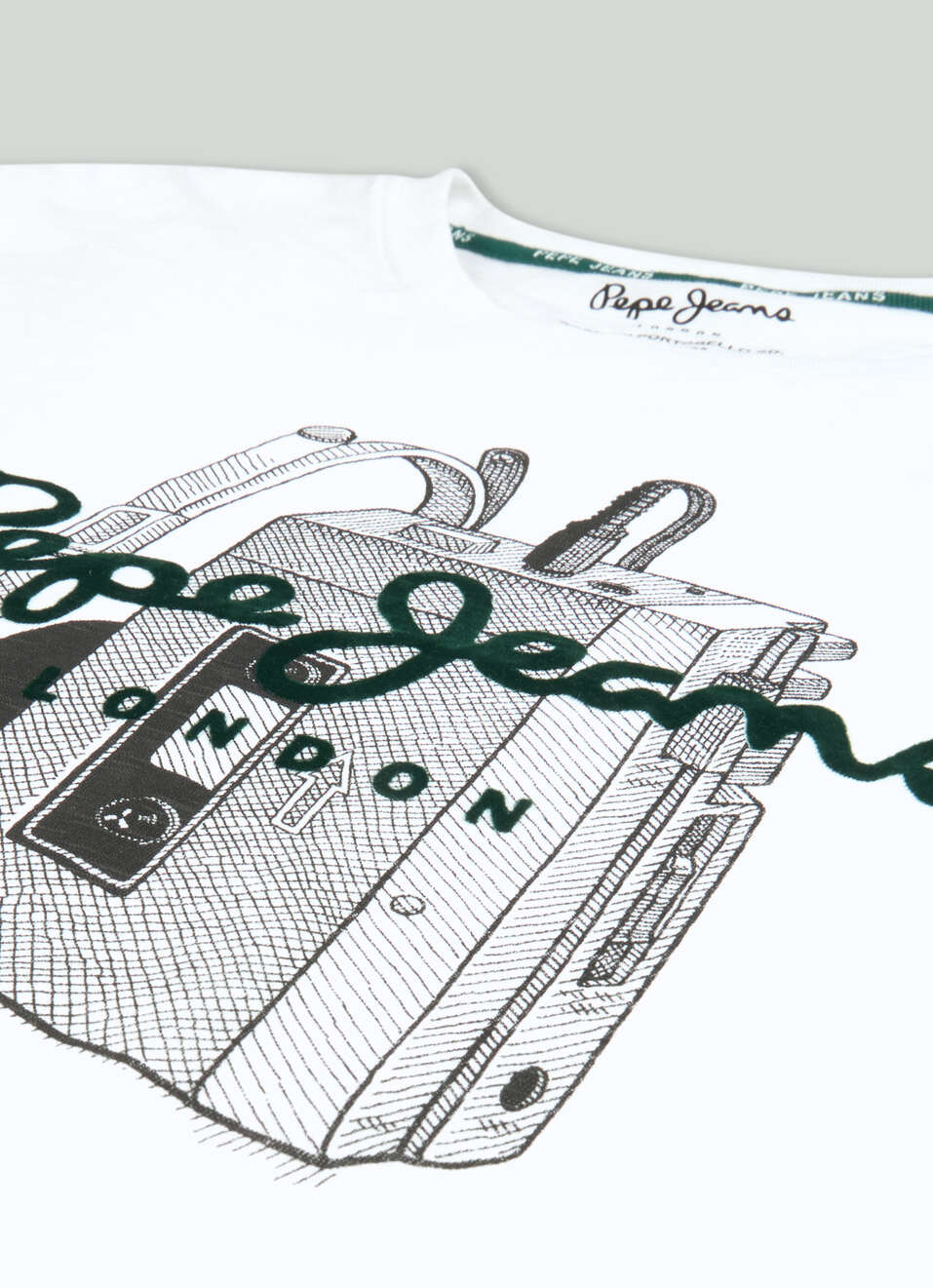 Men White Graphic Slim Fit T-shirt, , large image number 7