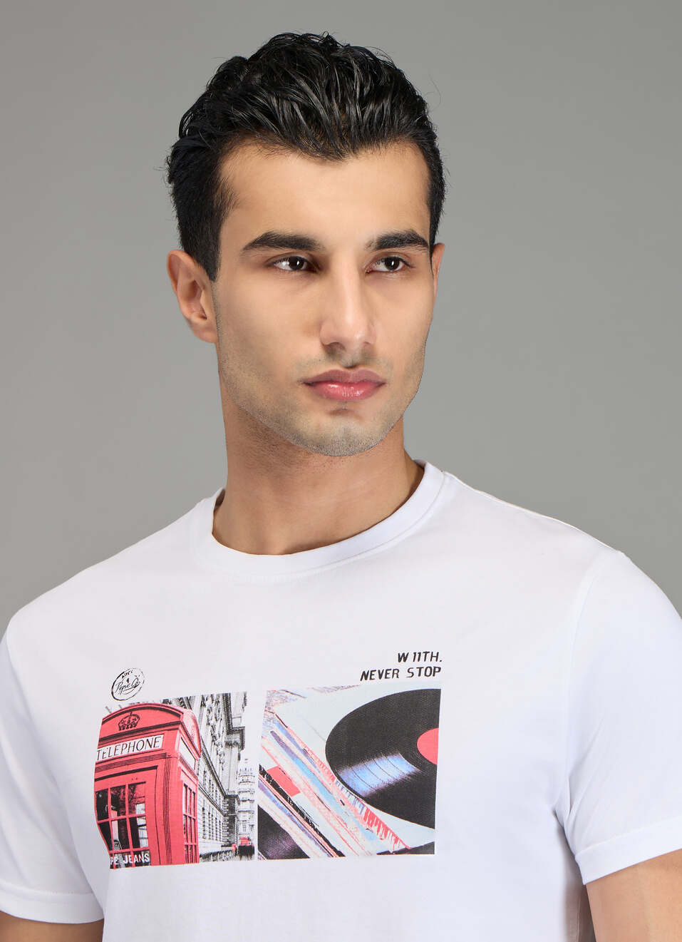 Men White Graphic Slim Fit T-shirt, , large image number 4