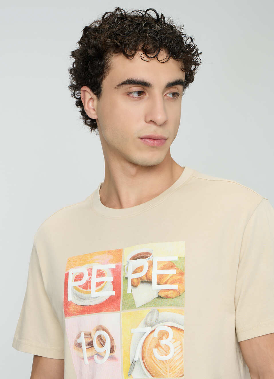 Men Light Beige Relaxed Graphic T-shirt, , large image number 4