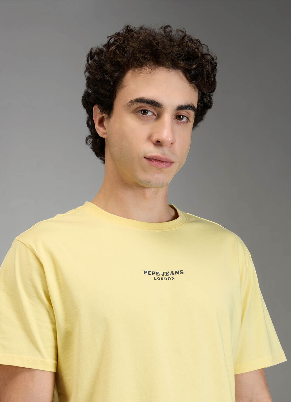 Men Yellow Graphic Print Relaxed Fit Crew Neck T-shirt, , large image number 4