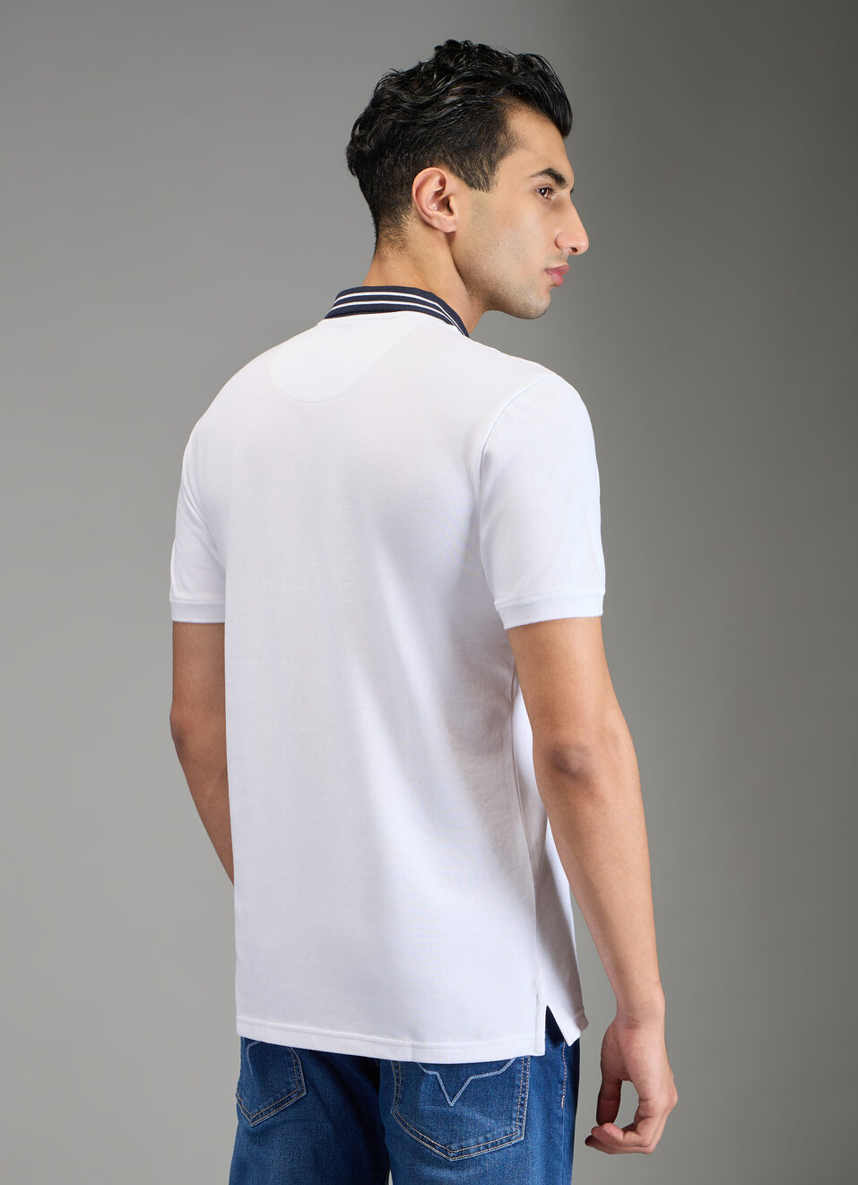 Men White Johnny Collar Polo Collar T-shirt, , large image number 2