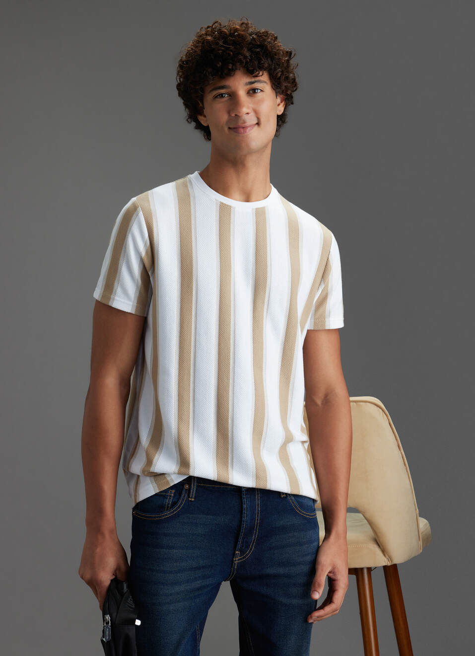 Men Beige Vertical Stripe Slim Fit Short Sleeve T-shirt, , large image number 0