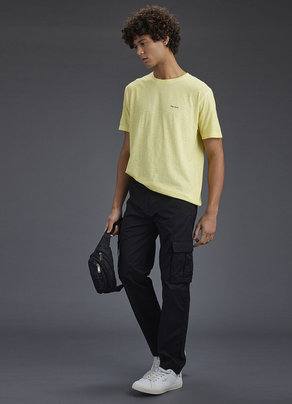 Men Yellow Graphic Print Relaxed Fit Crew Neck T-shirt, , large image number 2
