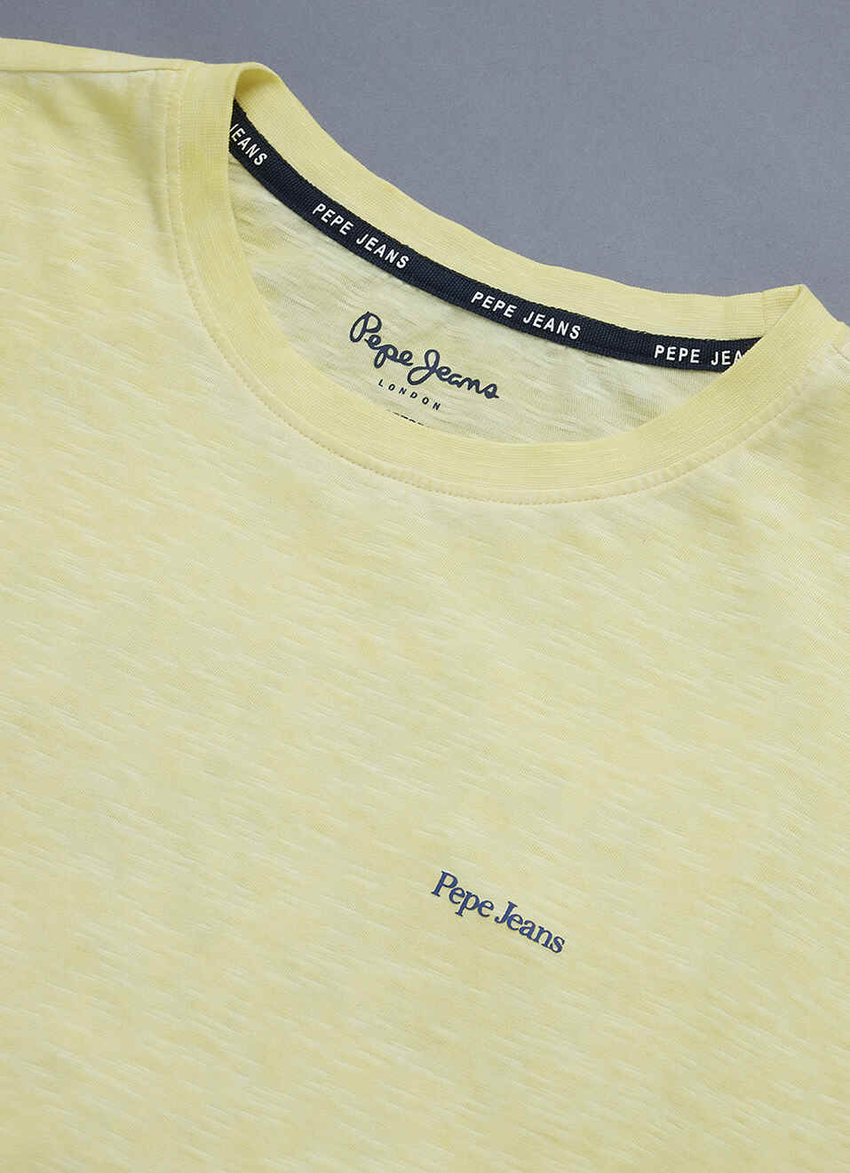 Men Yellow Graphic Print Relaxed Fit Crew Neck T-shirt, , large image number 3