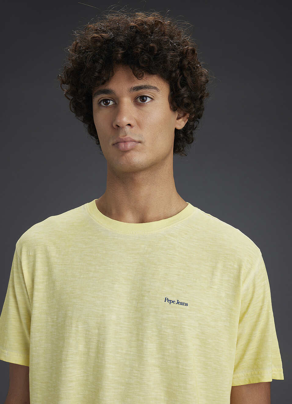 Men Yellow Graphic Print Relaxed Fit Crew Neck T-shirt, , large image number 4