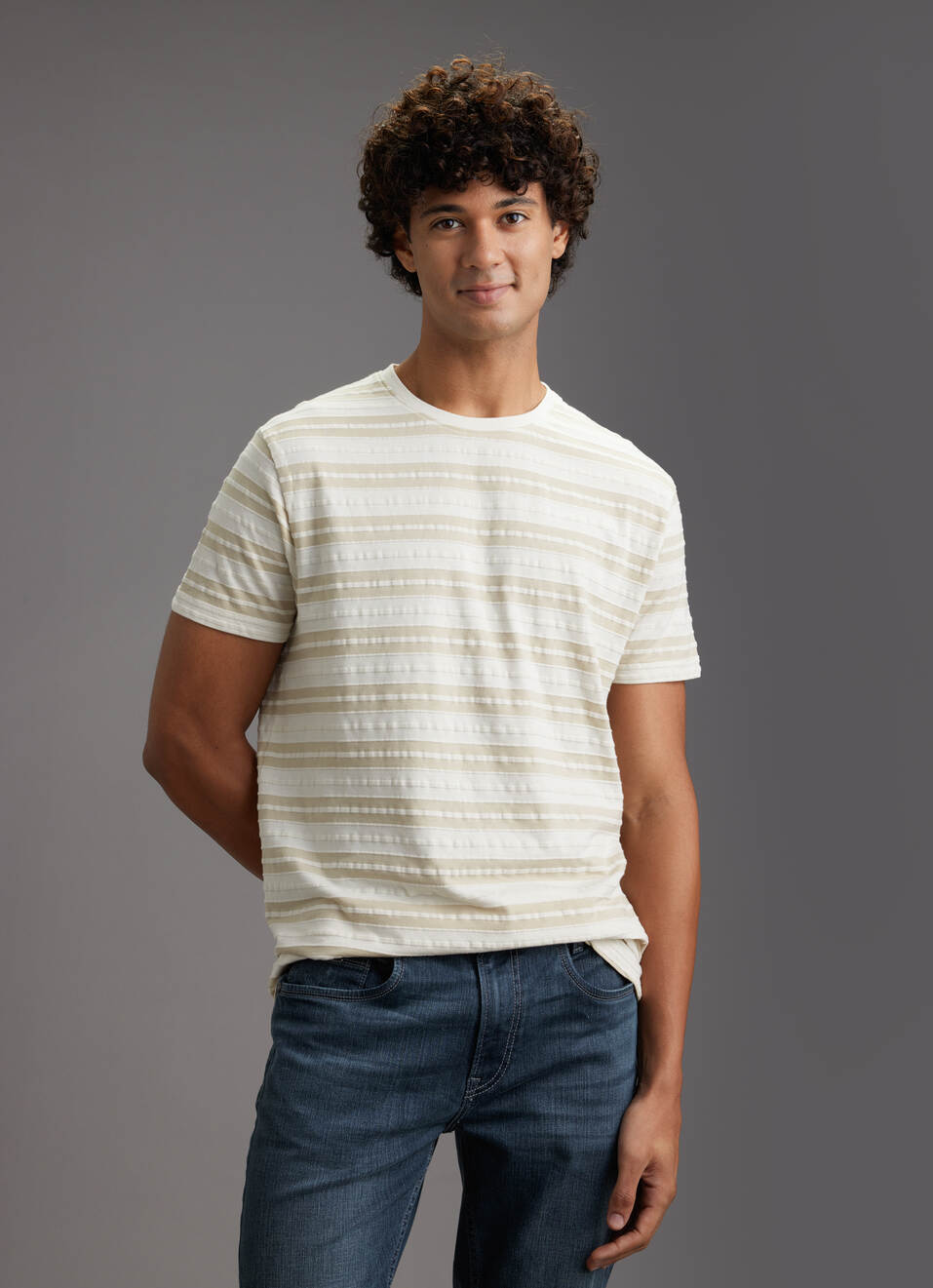 Men Ecru White Textured Stripe Slim Fit Short Sleeve T-shirt, , large image number 5