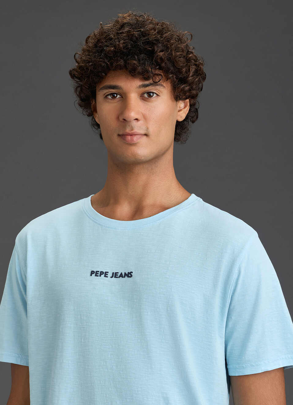 Men Sky Blue Relaxed Fit Short Sleeve Graphic T-shirt, , large image number 4