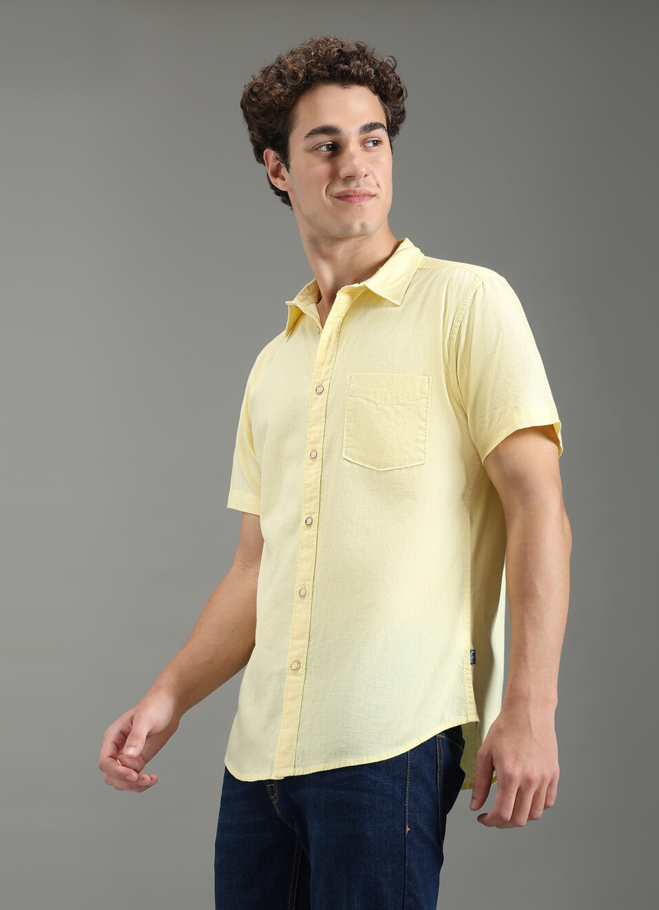 Men Yellow Solid Short Sleeve Shirt, , large image number 3