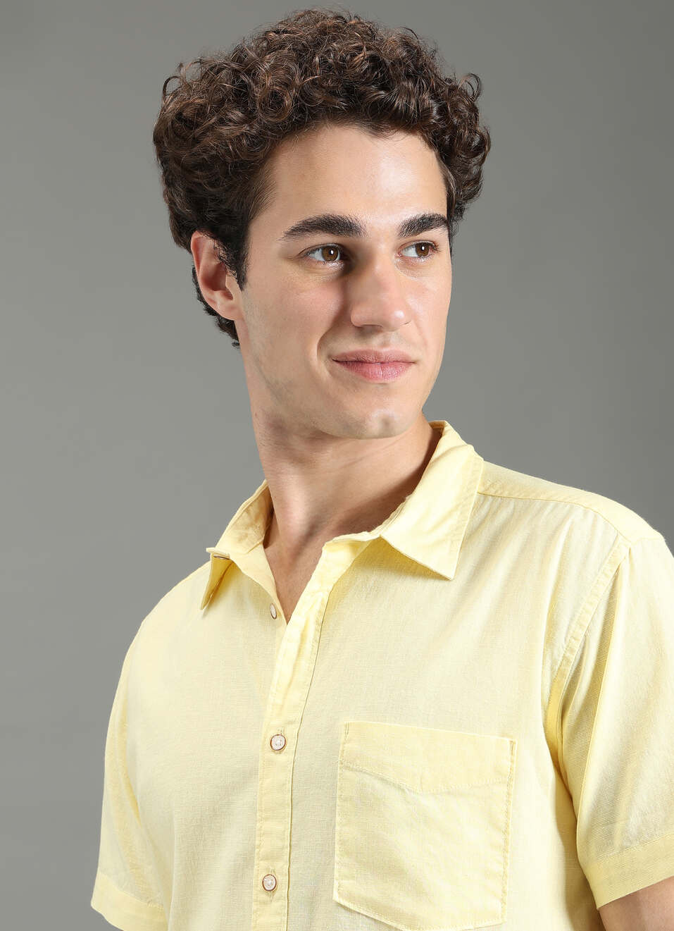Men Yellow Solid Short Sleeve Shirt, , large image number 4