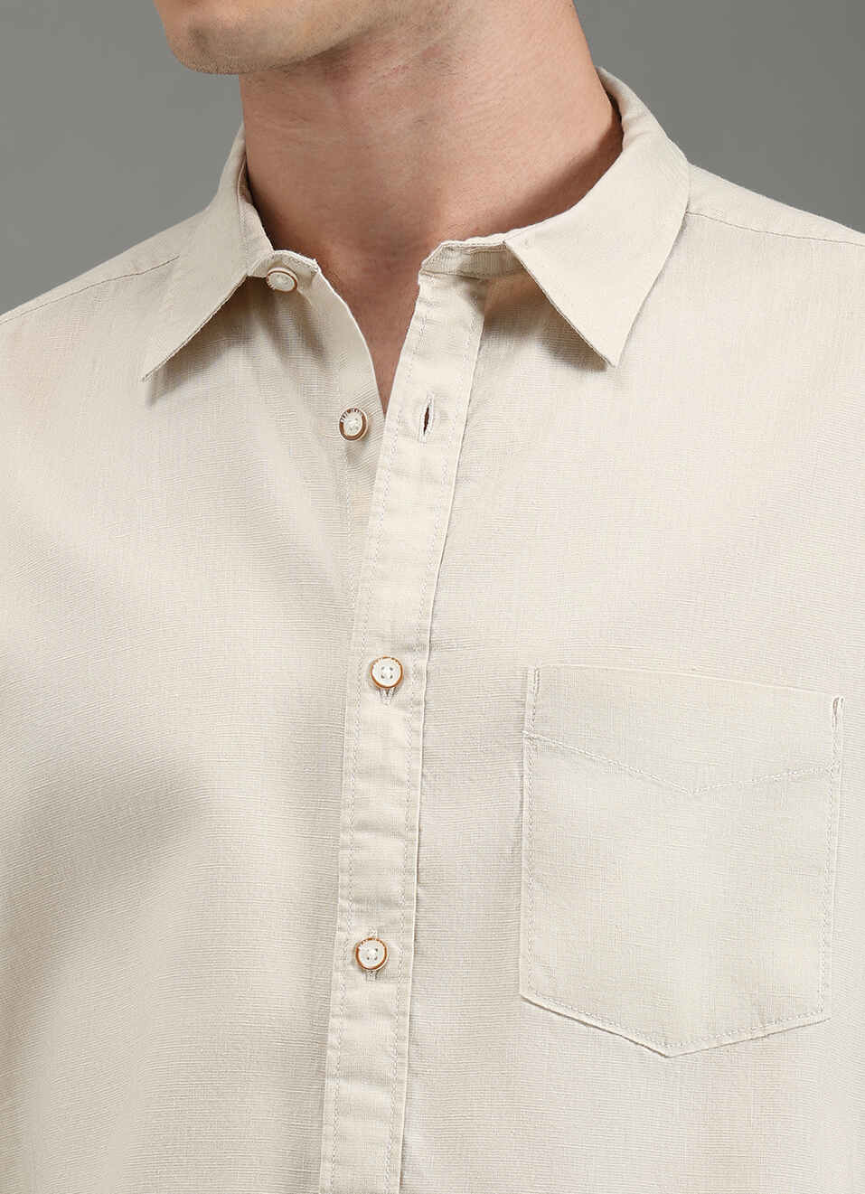 Men Beige Solid Short Sleeve Shirt, , large image number 1
