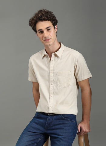 Men Beige Solid Short Sleeve Shirt