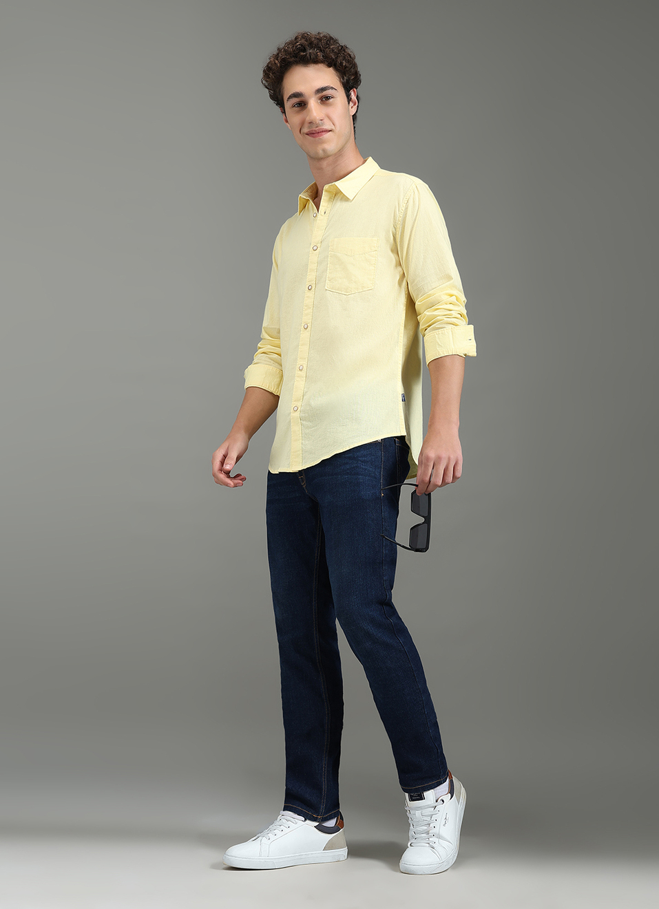 Men Yellow Solid Long Sleeve Shirt, , large image number 2