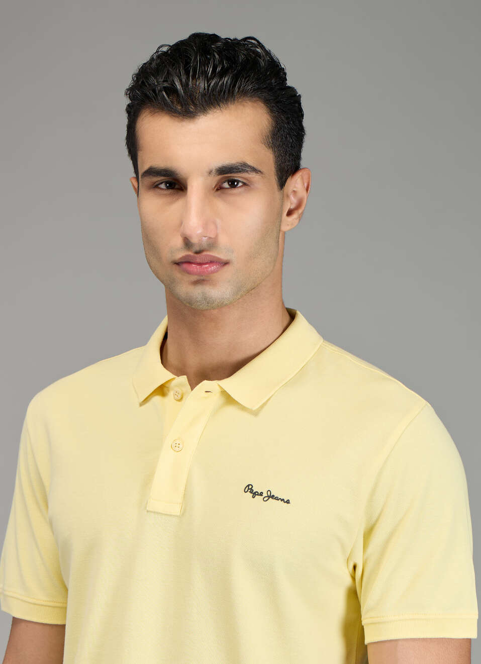 Men Yellow Solid Short Sleeves Polo, , large image number 4
