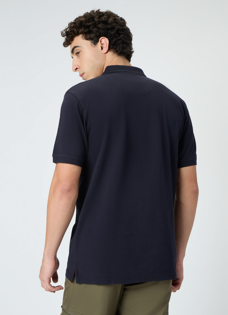 Men Navy Solid Short Sleeves Polo, , large image number 2