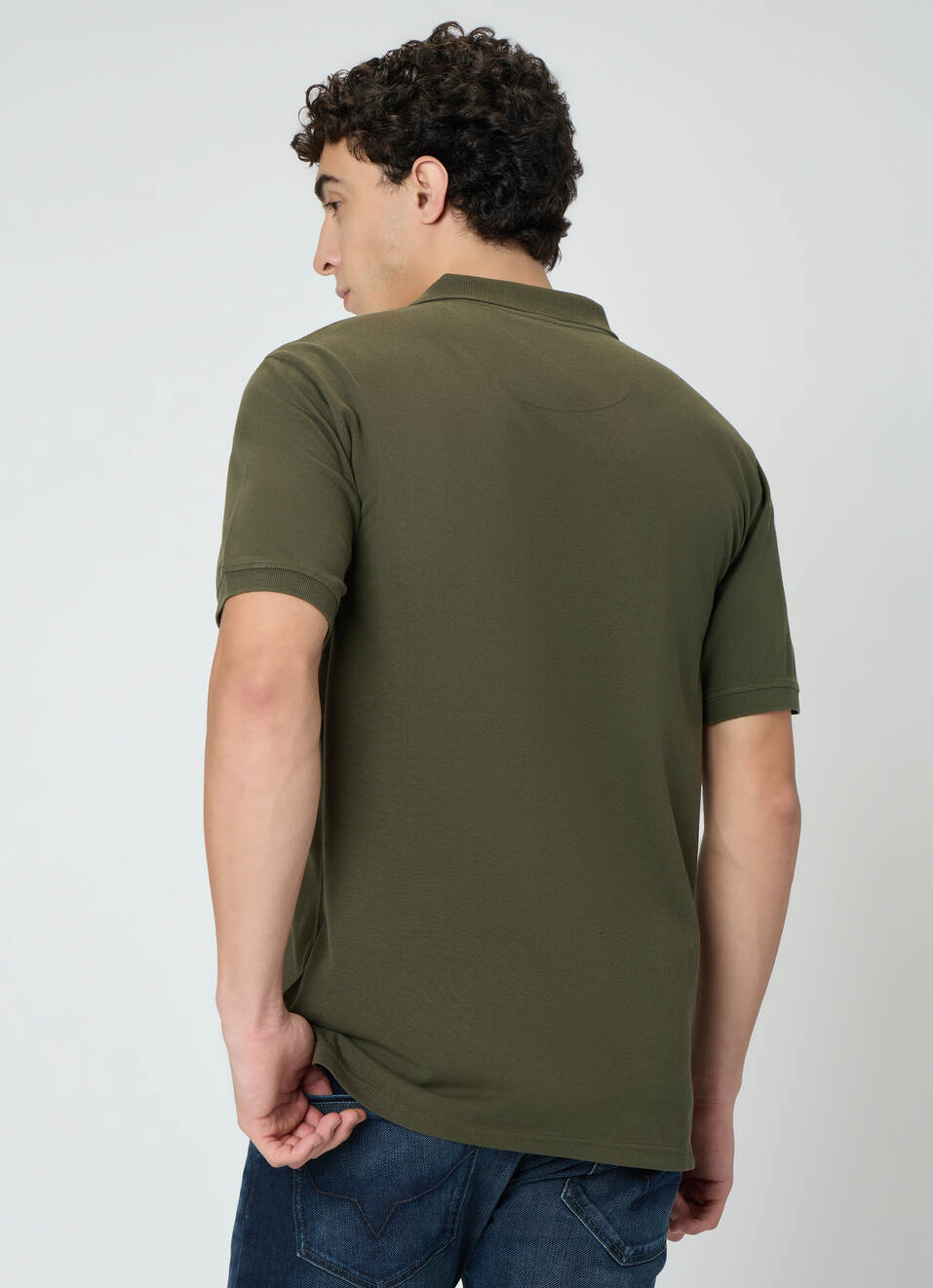 Men Green Solid Short Sleeves Polo, , large image number 2