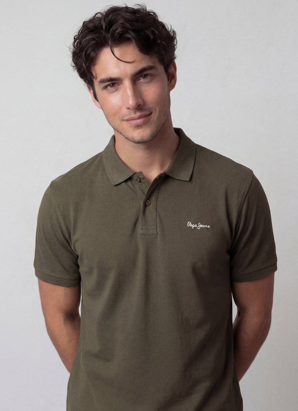 Men Green Solid Short Sleeves Polo, , large image number 2