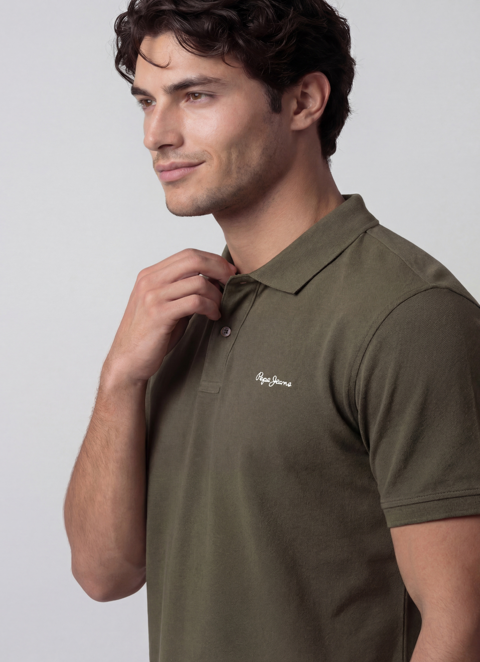 Men Green Solid Short Sleeves Polo, , large image number 3