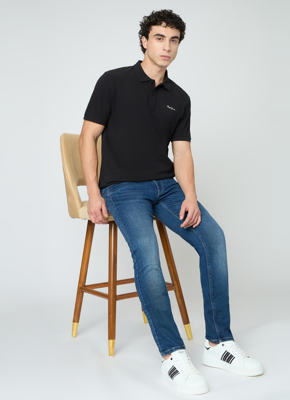 Men Black Solid Short Sleeves Polo, , large image number 5