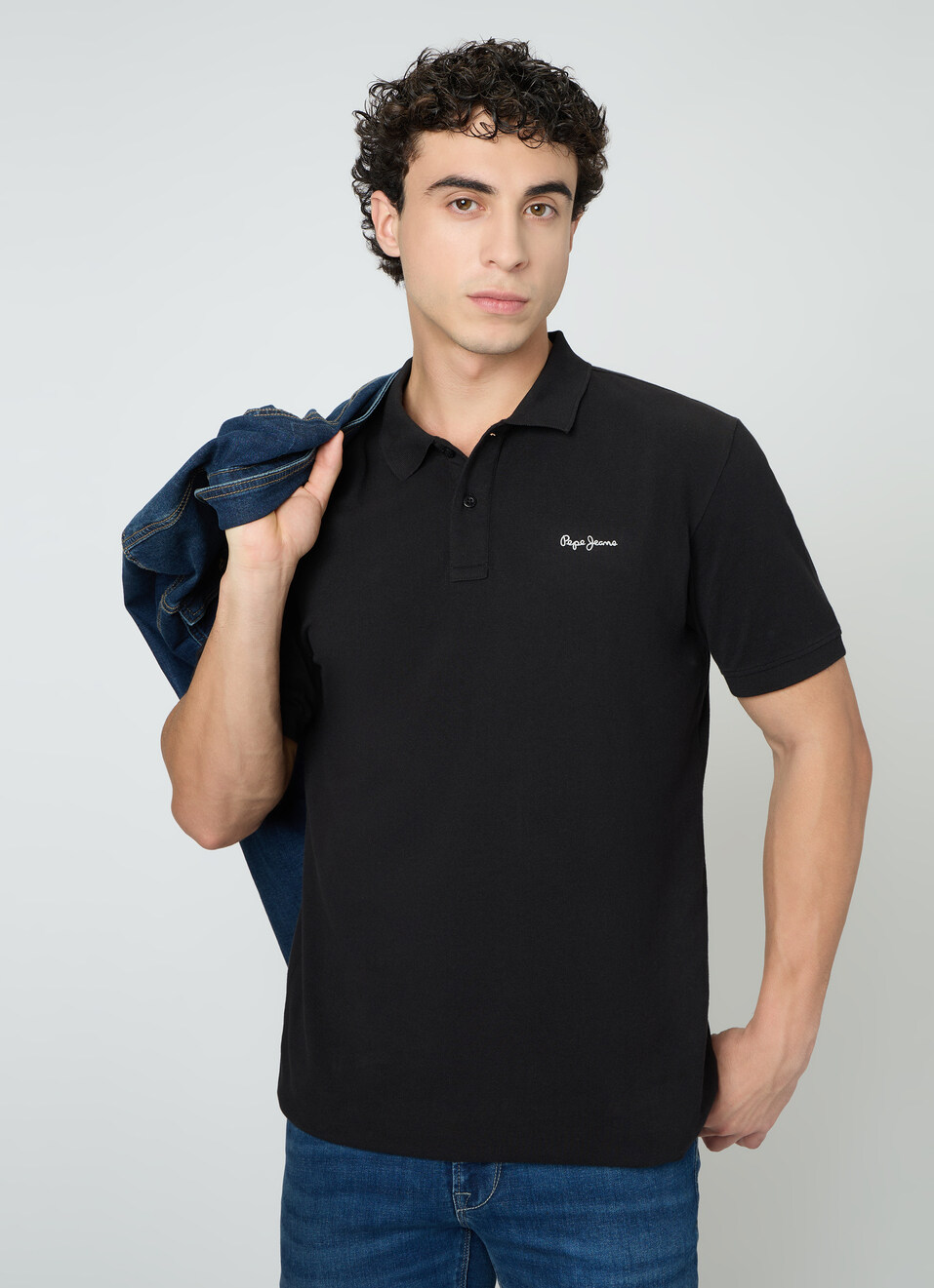 Men Black Solid Short Sleeves Polo, , large image number 0