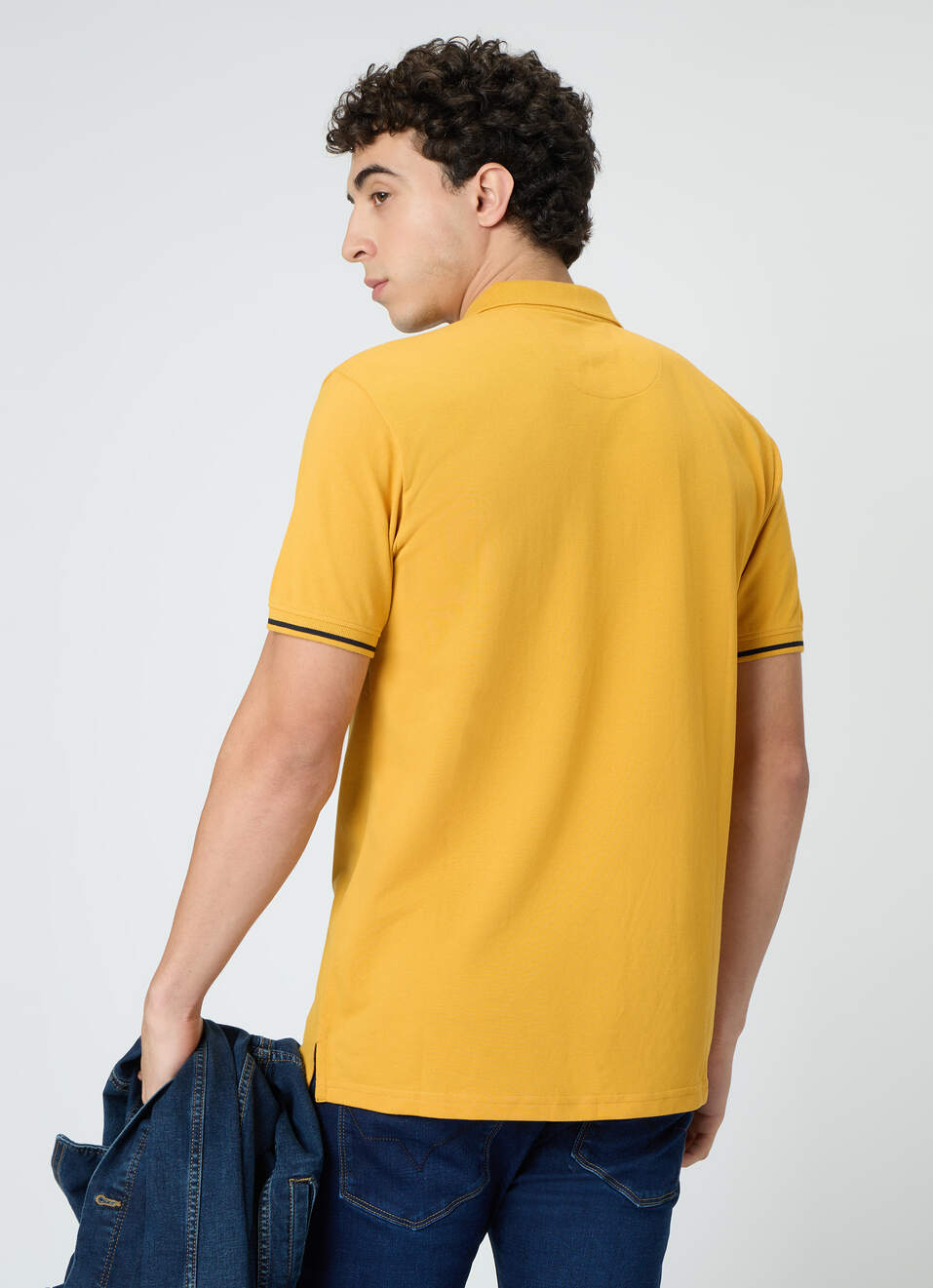 Men Yellow Solid Short Sleeves Polo, , large image number 2